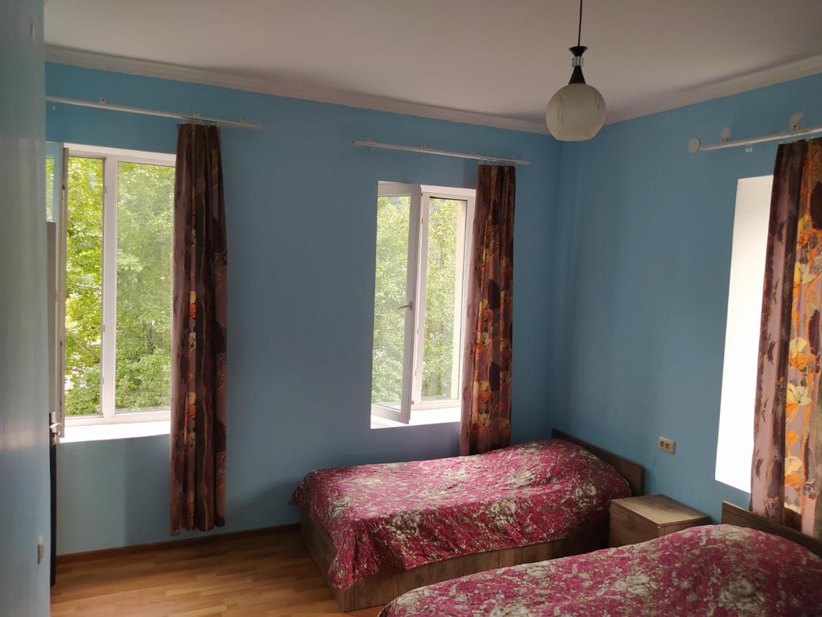 Barbara Hotel Mestia Ngoại thất bức ảnh