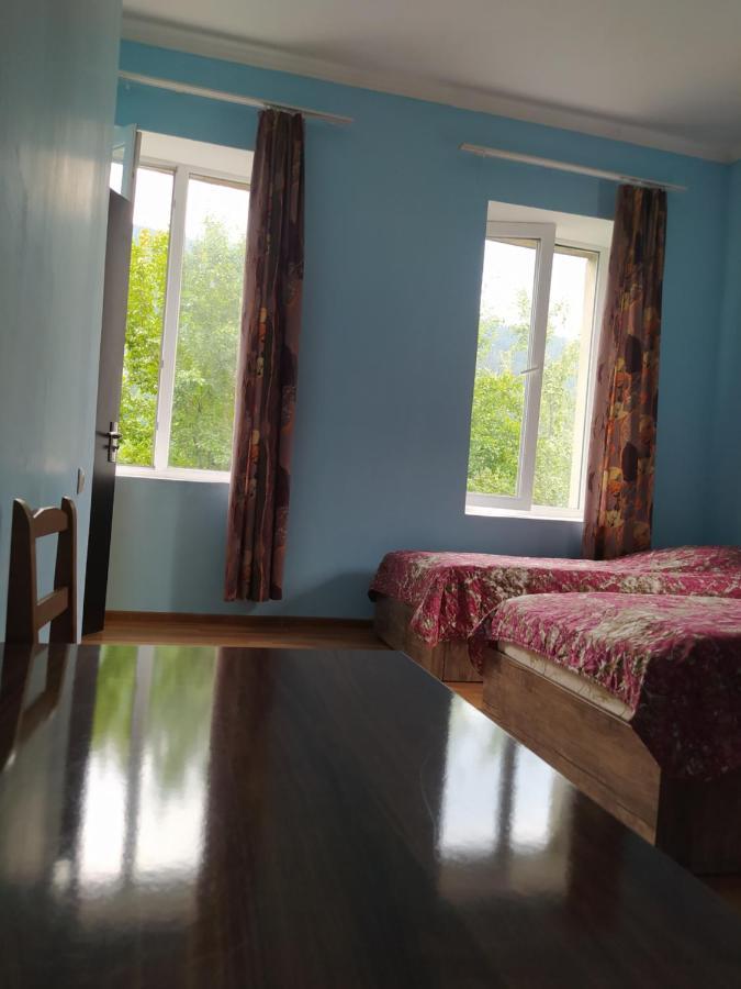 Barbara Hotel Mestia Ngoại thất bức ảnh