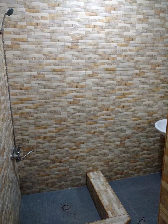 Barbara Hotel Mestia Ngoại thất bức ảnh